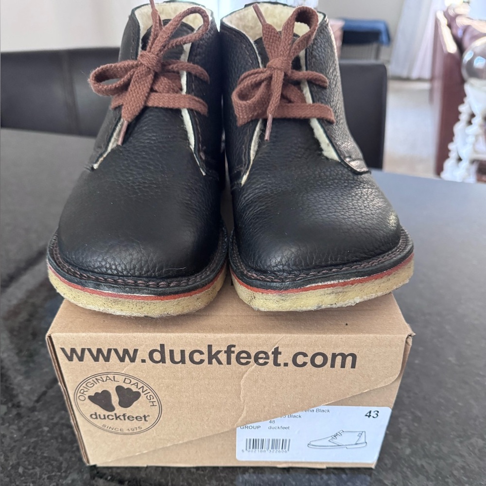 Duckfeet Black Leather Men's Shoes